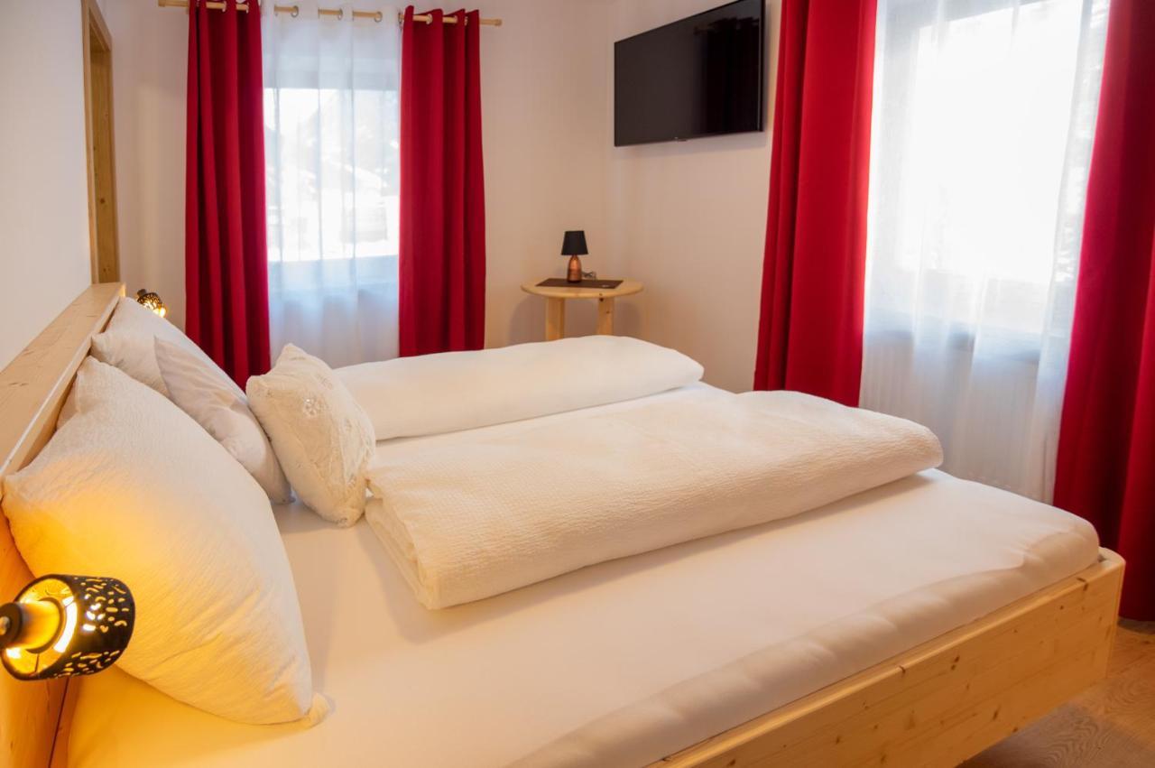 B&B Fruehlingsheim Рачинес Екстериор снимка